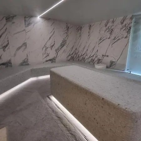 Woodside With Garage 公寓